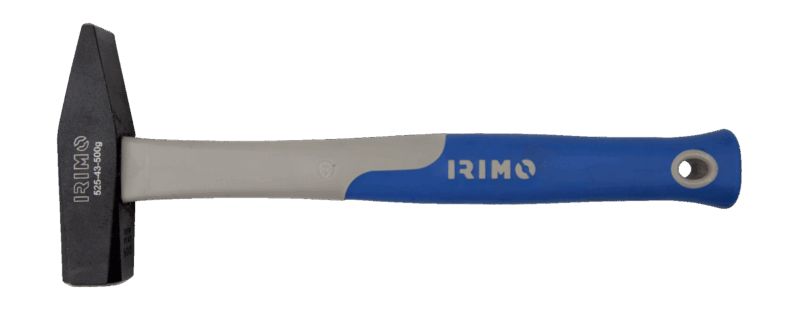 Martillo de mecánico (ingeniería) alemán según DIN, modelo Irimo 525-43-2 con cabeza de acero de 500g, y mango tri-material con núcleo de fibra de vidrio para absorción de impactos.