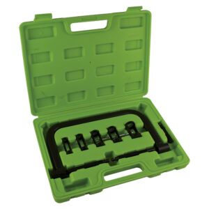 Kit compresor de muelles de válvulas de la marca JBM, con 5 adaptadores.