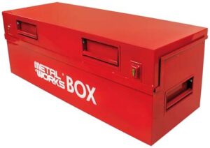 Cofre rojo de acero reforzado MetalWorks MWB265 para herramientas de gran longitud.