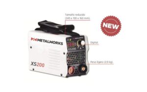 Soldadora Inverter XS200 con corriente regulable de 0-200A y protección IP21