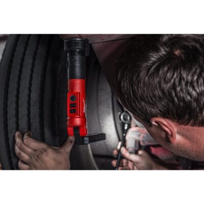 Linterna Stick L4 SL550 – TRUEVIEW™ 550lm, USB-C Giratoria | Milwaukee