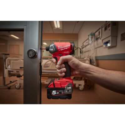 Atornillador Impacto M18 FQID – SURGE™ Silencioso, 50Nm | Milwaukee