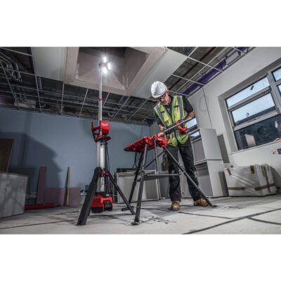 M18 HOSALC Trípode LED – 6000lm Híbrido, Carga M18+USB | Milwaukee