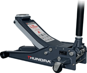 Gato de carretilla profesional Thundra TH33013 de perfil extra bajo y 3 toneladas de capacidad.