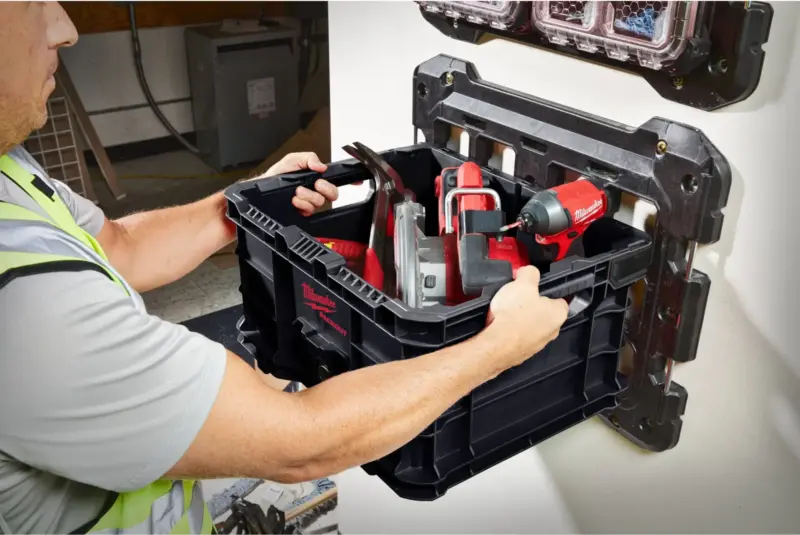 imgi_14_4932471724–App_1