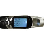 Medidor electrónico de presión de neumáticos Picoya TIRE1 con pantalla digital y luz LED.