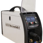 Soldadora inverter Tecsolda MULTIMIG 200 PRO con tecnología PFC y pantalla LCD.