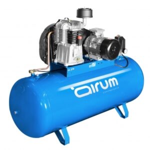 Vista frontal del Compresor Pistón NB4 5.5HP de Airum